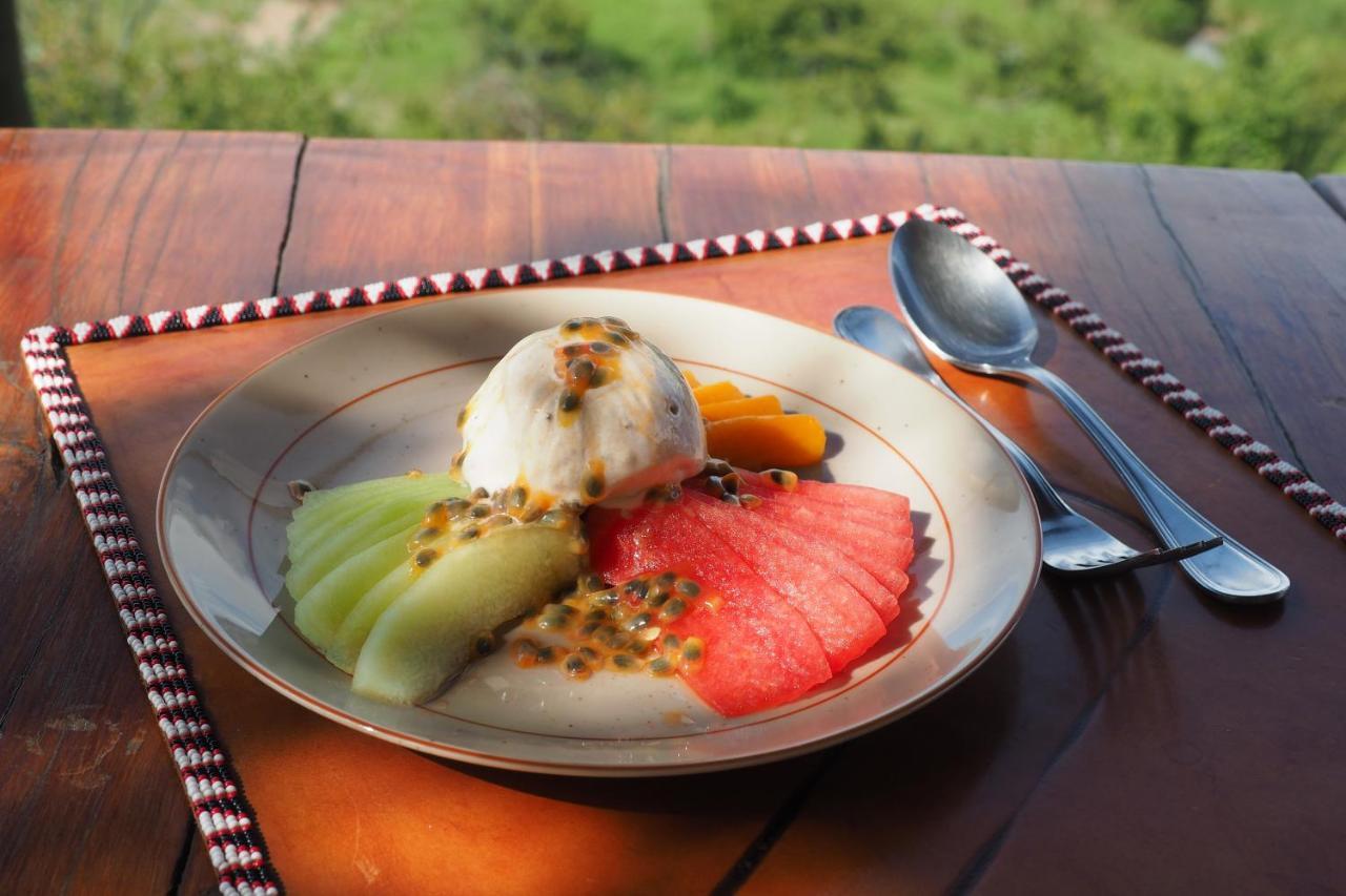 Saruni Eagle View Hotel Naboisho Kültér fotó